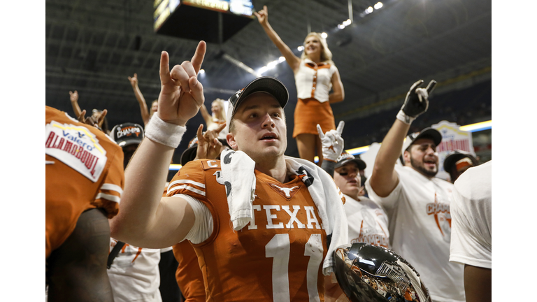 Valero Alamo Bowl - Utah v Texas