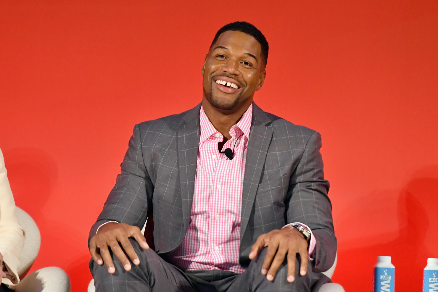 Michael Strahan Feared He Couldnt ‘raise His Voice As A Black Man At Abc Iheart 