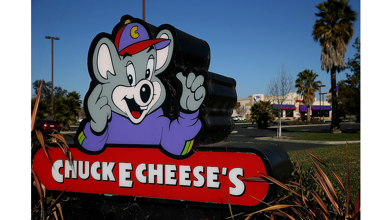 Chuck E. Cheese - Justin Sullivan / Staff