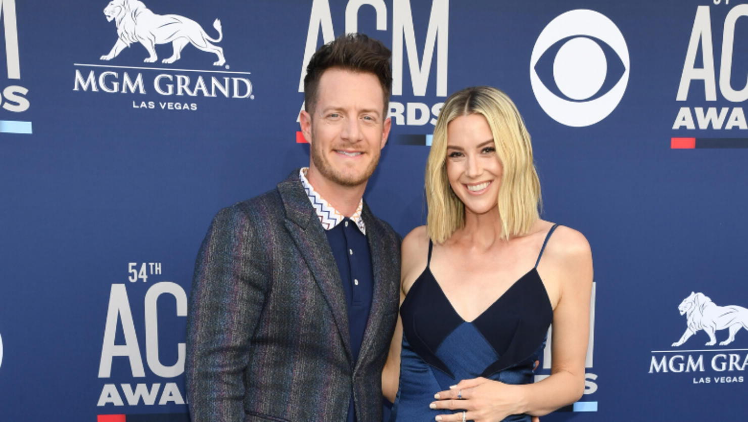 Tyler Hubbard's Wife Hayley Gives Pregnancy Update With Cute Family ...