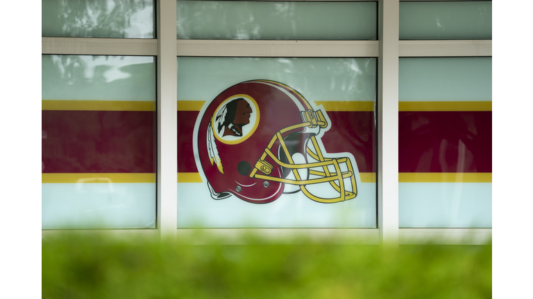 Amid Social And Corporate Pressure, Washington Redskins Consider Name Change