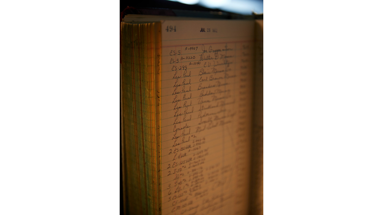 A Gibson shipping ledger from 1952