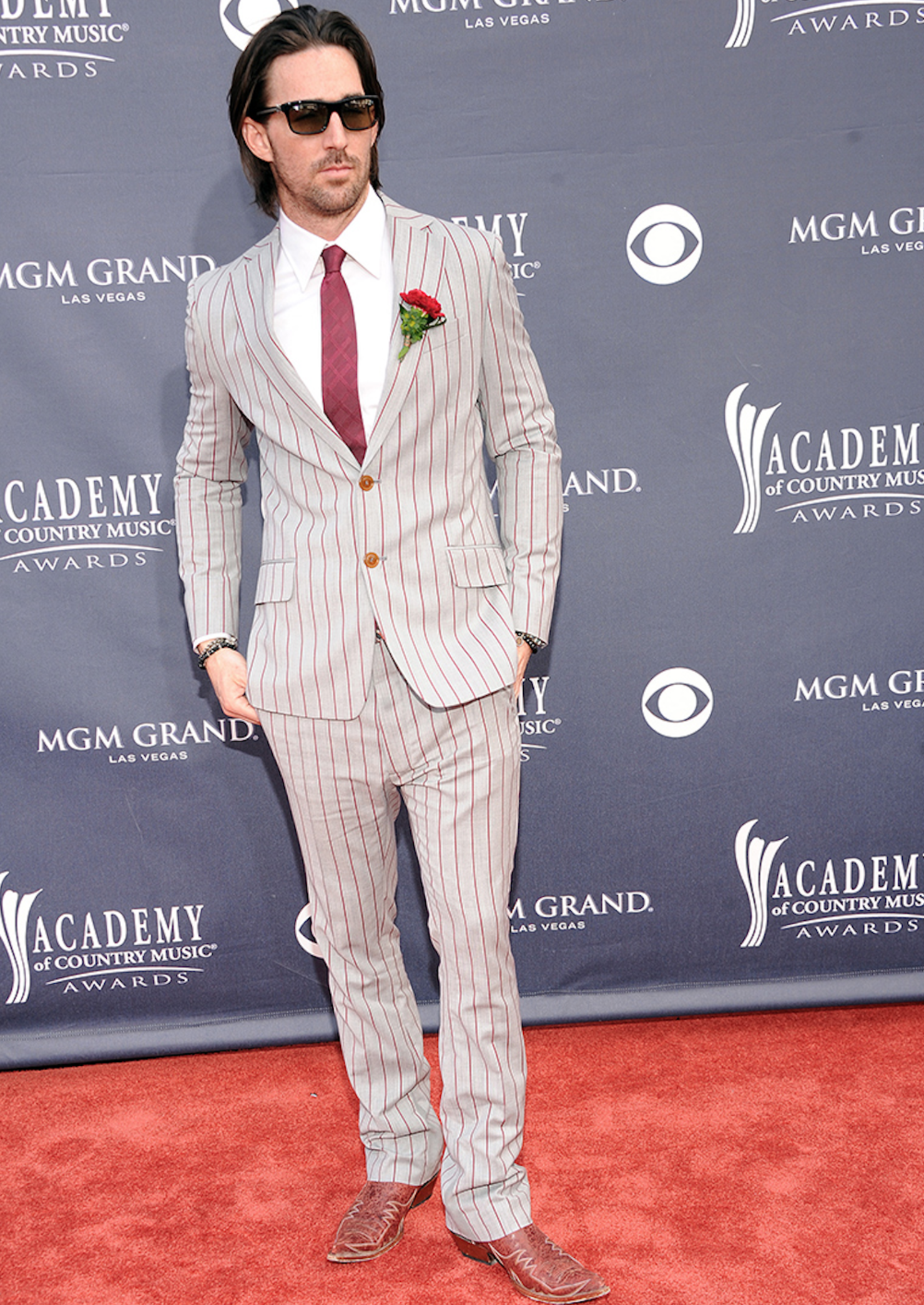 Jake Owen || Getty Images. 