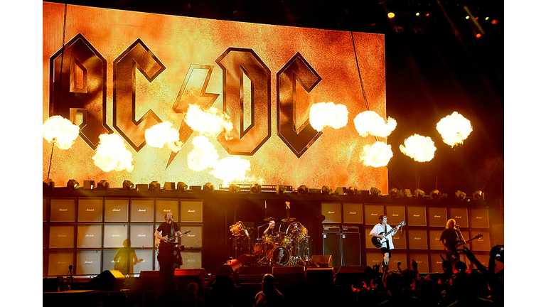 AC/DC