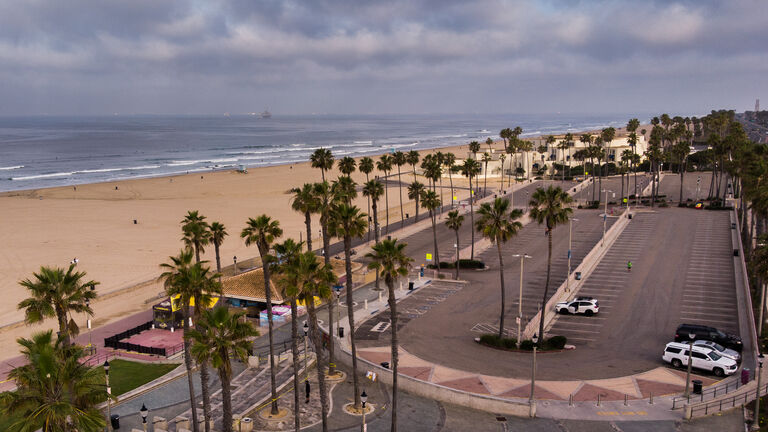 US-HEALTH-VIRUS-BEACH