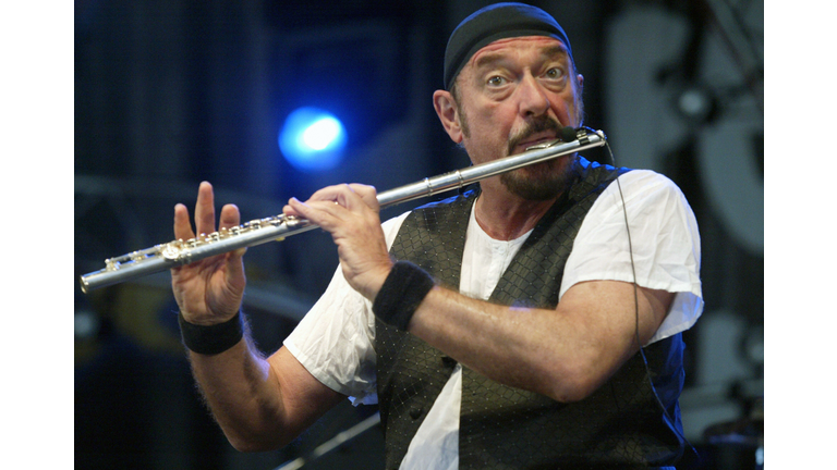 Scottish Ian Anderson, the leader of Bri