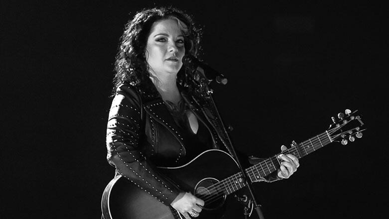 Top 8 Ashley Mcbryde Songs Iheart