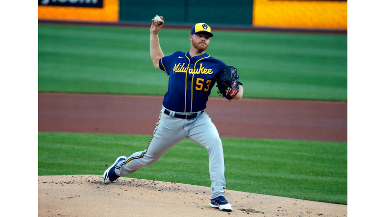 Milwaukee Brewers v Pittsburgh Pirates