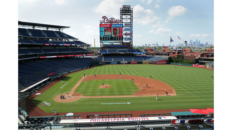 Miami Marlins v Philadelphia Phillies