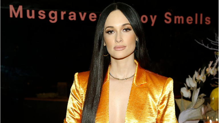 Kacey Musgraves Teases New 'Bops' With Fans On Twitter