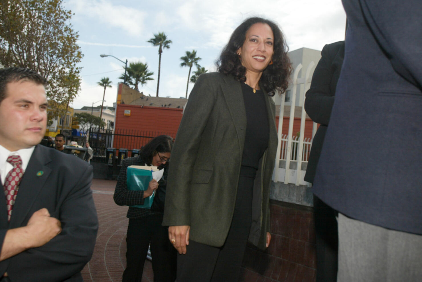 Kamala Harris meets with supporters in front of the 24th street BART station while on the campain trail with Cruz Bustamonte
