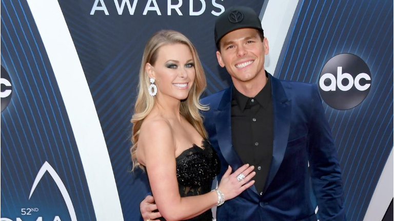 Granger Smith And His Family Enjoy 'Remote Cabin' Getaway In Texas