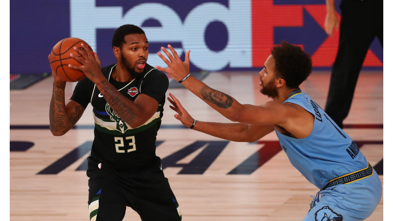 Milwaukee Bucks v Memphis Grizzlies