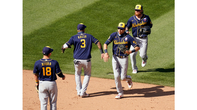 Milwaukee Brewers v Chicago Cubs