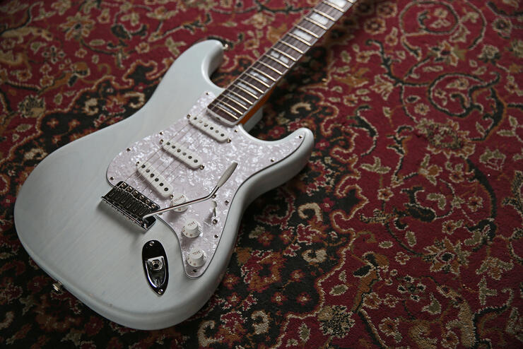 Kenny Wayne Shepherd Unveils Unique New Signature Guitar With Fender ...