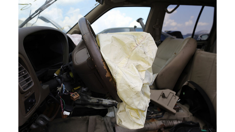 Massive Airbag Recall Prompts Safety Concerns