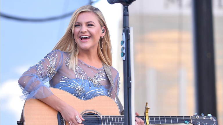 Kelsea Ballerini Announces Reimagined New Album, 'Ballerini'
