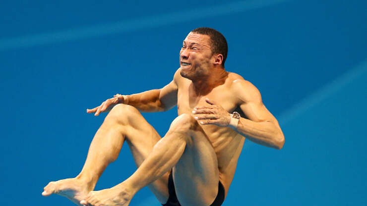 watching-the-highest-dive-ever-without-injury-will-leave-you-speechless