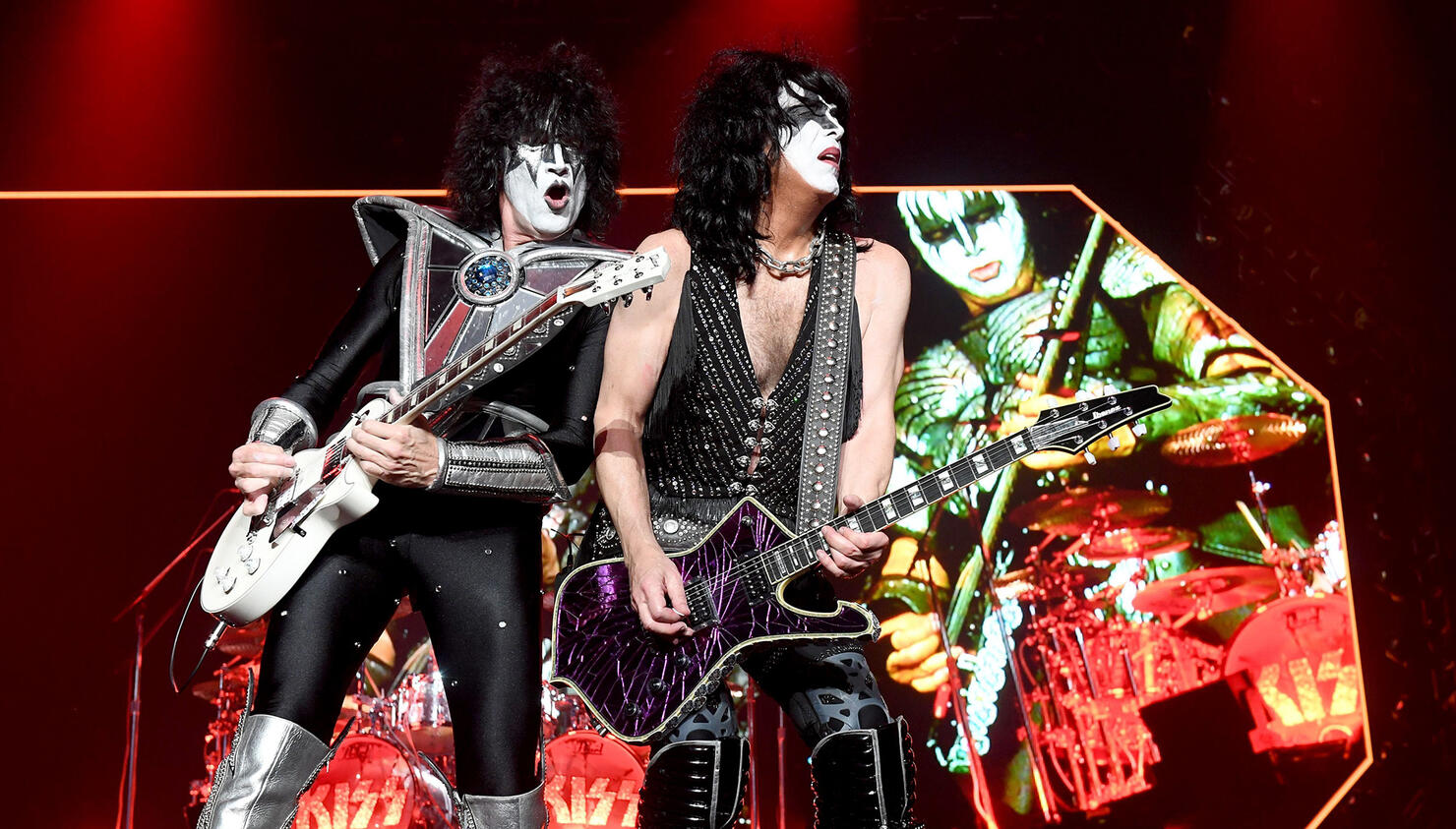 Upcoming AXS TV Documentary Series Will Look At The Many Myths Of KISS ...