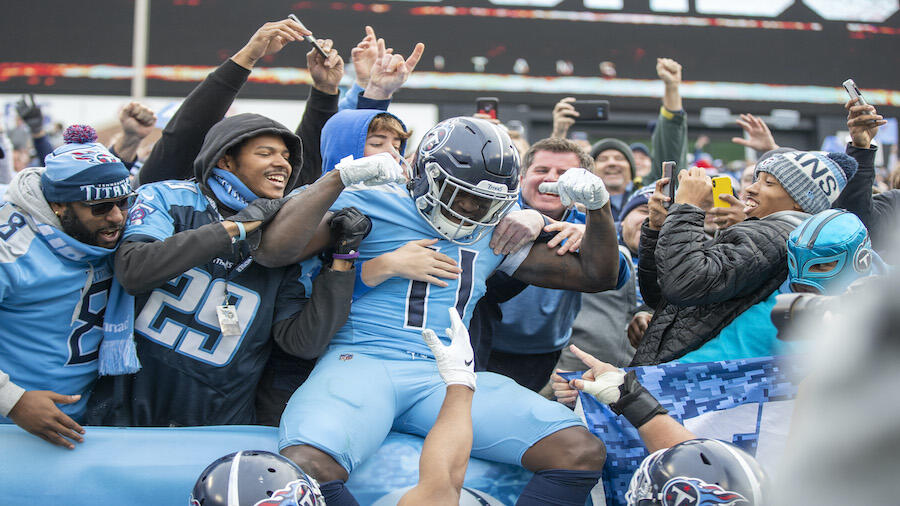 Tennessee Titans - Color Rush 