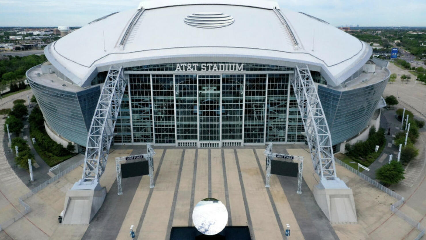 AT&T Stadium on X: The Cowboys Pro Shop at AT&T Stadium is the largest  team pro shop in the WORLD #FunFactFriday  / X