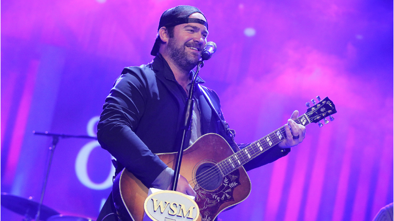 Lee Brice Announces New Album, 'Hey World'