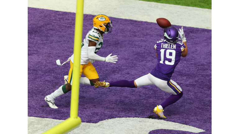 Green Bay Packers v Minnesota Vikings