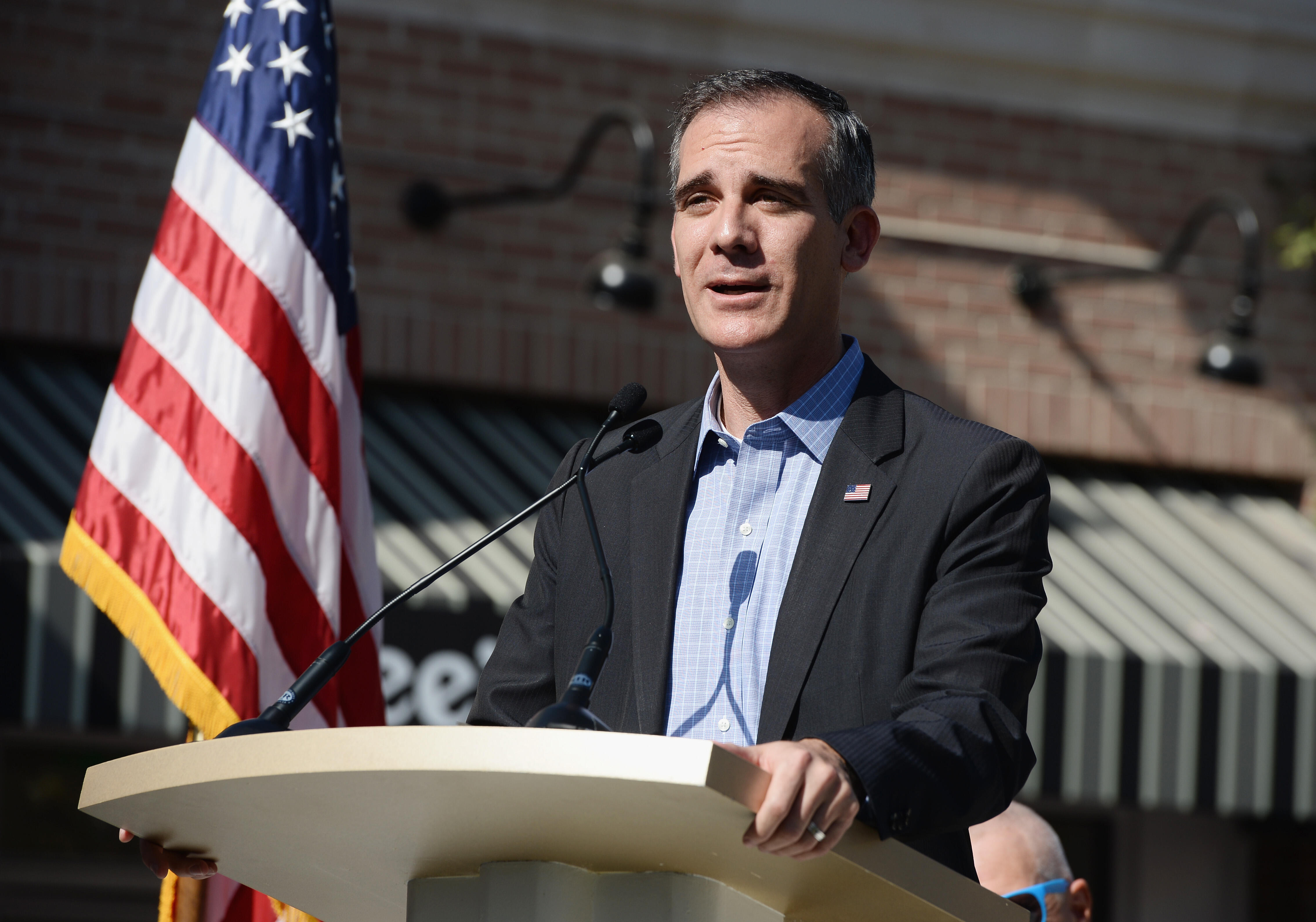 Мэр лос. Мэр Лос Анджелеса. Eric Garcetti.