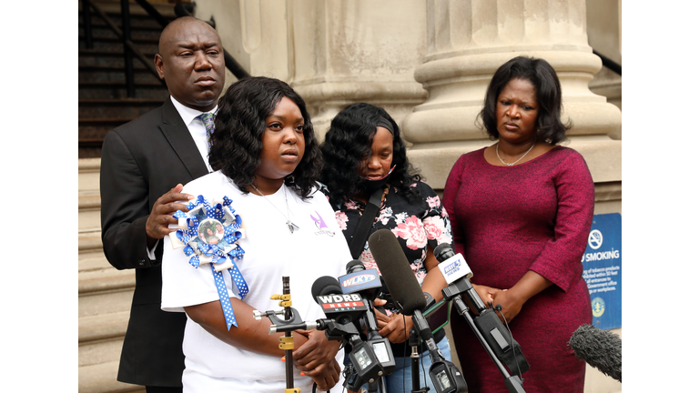 Attorneys For Family Of Breonna Taylor Hold News Conference Day After Meeting With State's Attorney General