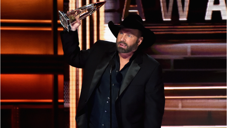 Garth Brooks Opens Up About Decision To Withdraw From CMA EOTY Category