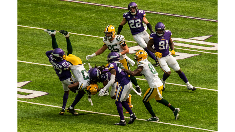 Green Bay Packers v Minnesota Vikings