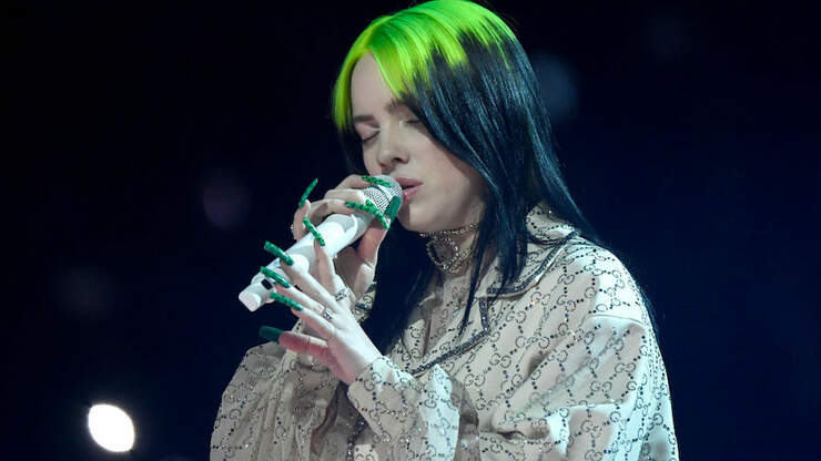 Billie Eilish Reveals She Was In A 'Very Emotionally ...