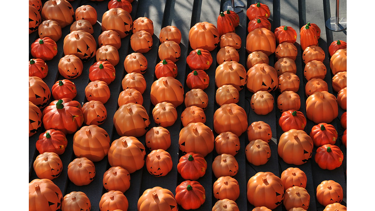 Halloween Shopping Begins In China