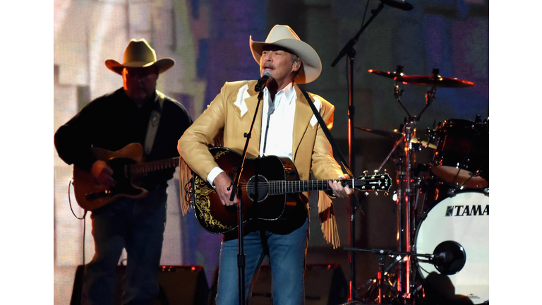 The 51st Annual CMA Awards - Show