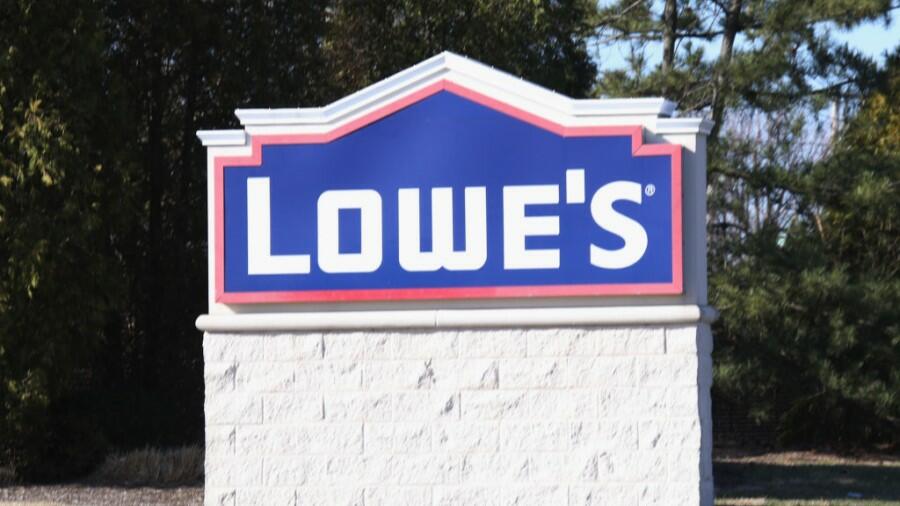 Huge Lowe's Distribution Center Coming Between San Antonio ...