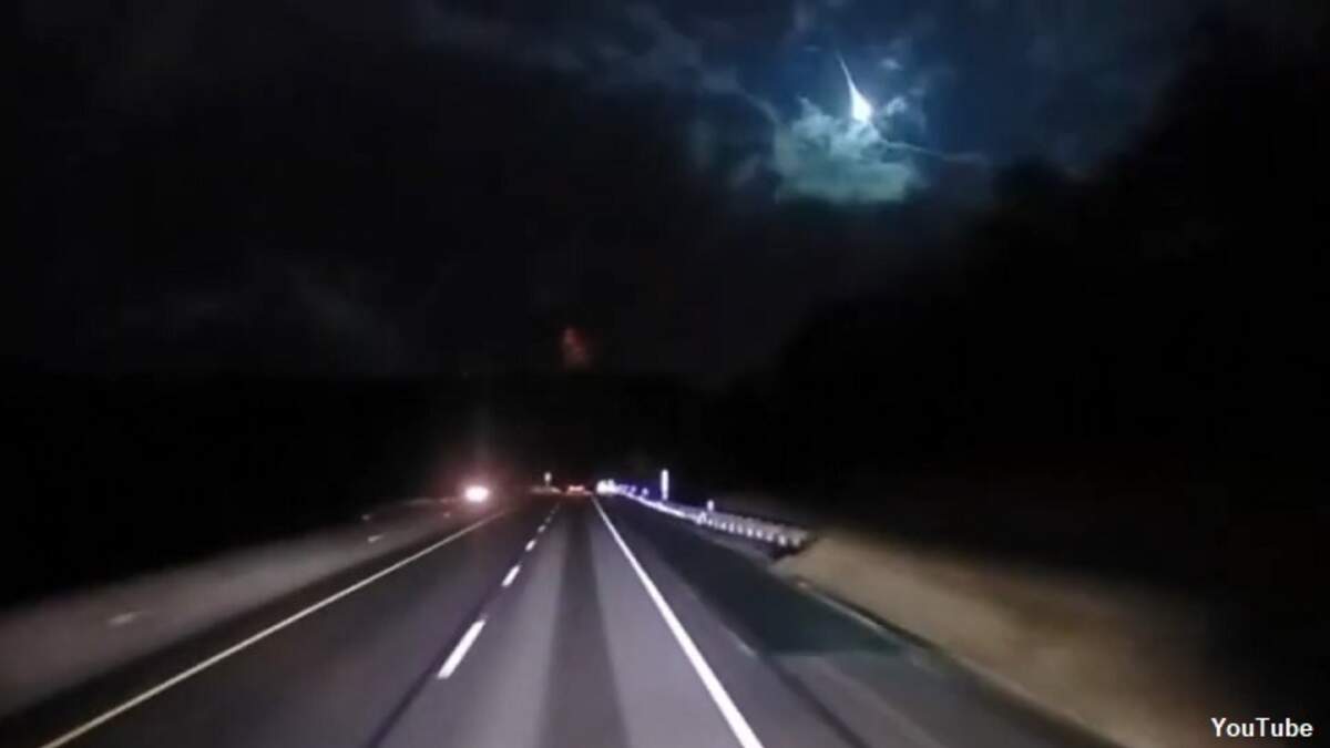 Video: Incoming Meteor Spotted by Witnesses in 15 States | Coast to ...