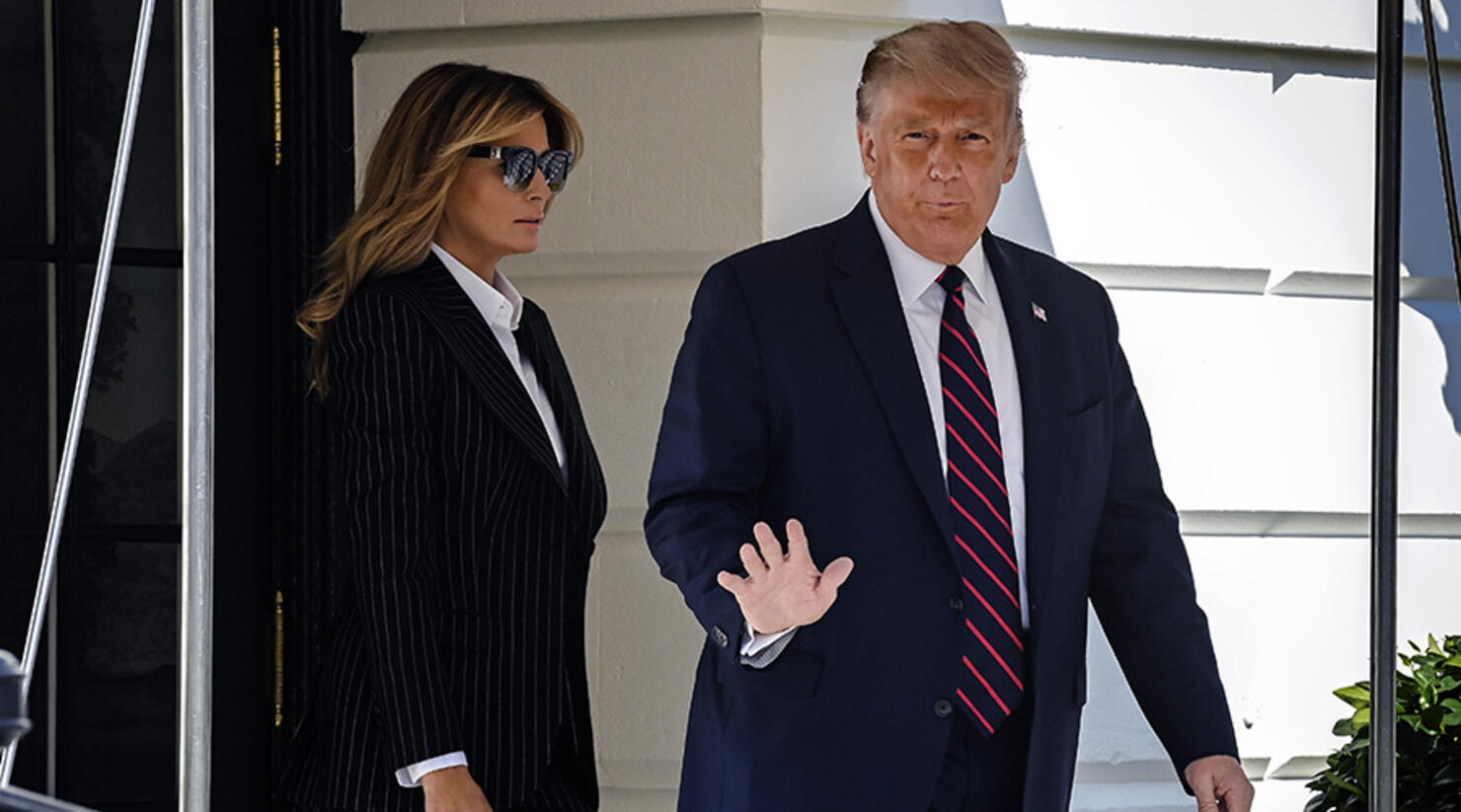 President Trump, en route to Cleveland for the first televised debate with opponent Joe Biden, departs the White House, on September 29 in Washington, DC.