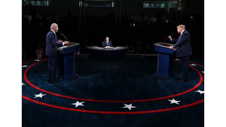 TOPSHOT-US-VOTE-DEBATE