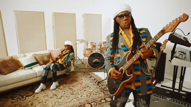 Nile Rodgers - Fender Acoustasonic Stratocaster