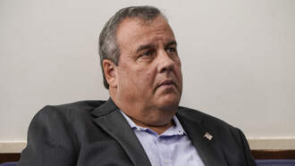 Ex-NJ Gov. Chris Christie Has Been Hospitalized With COVID-19 For 6 Days