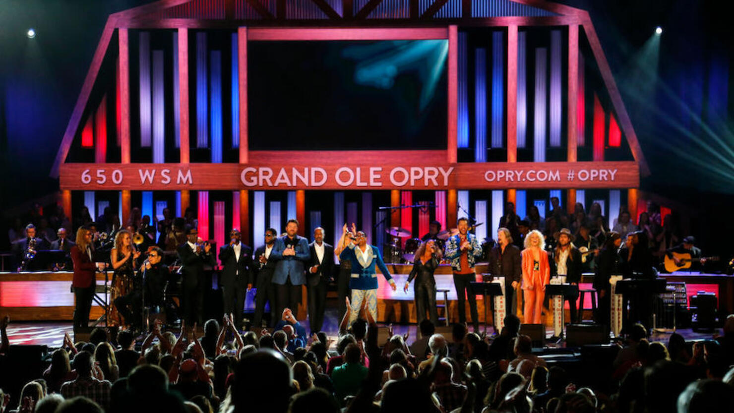 Friday Night Grand Ole Opry Performances Returning, Expand Two Hours