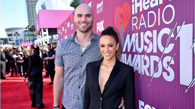 Jana Kramer Received A DM Claiming Mike Caussin Cheated Again 