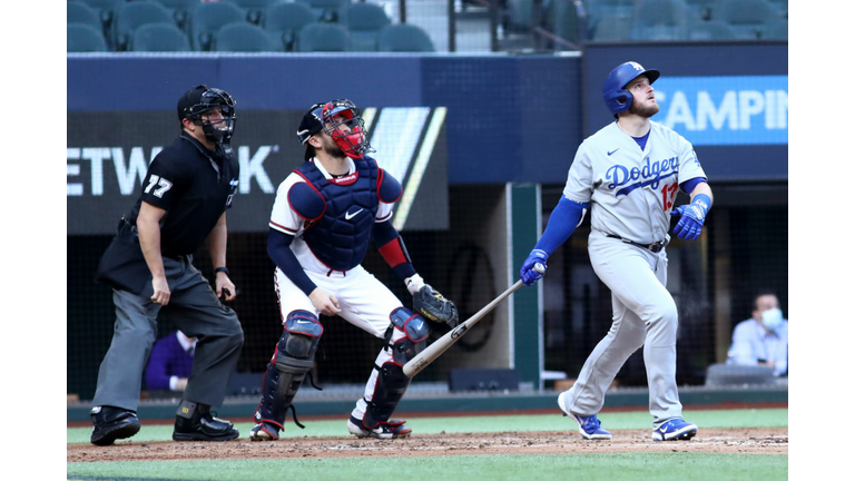 League Championship - Los Angeles Dodgers v Atlanta Braves - Game Three