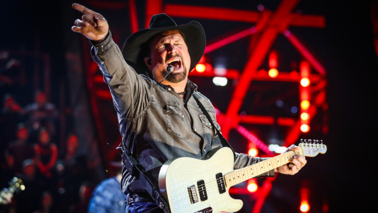 Garth Brooks Announces Release Date For 'Fun' And 'Triple Live Deluxe'