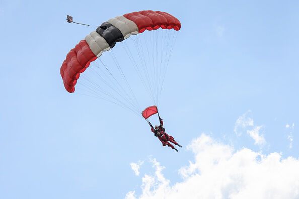 Chelsea Pensioner Completes 100th Parachute Jump