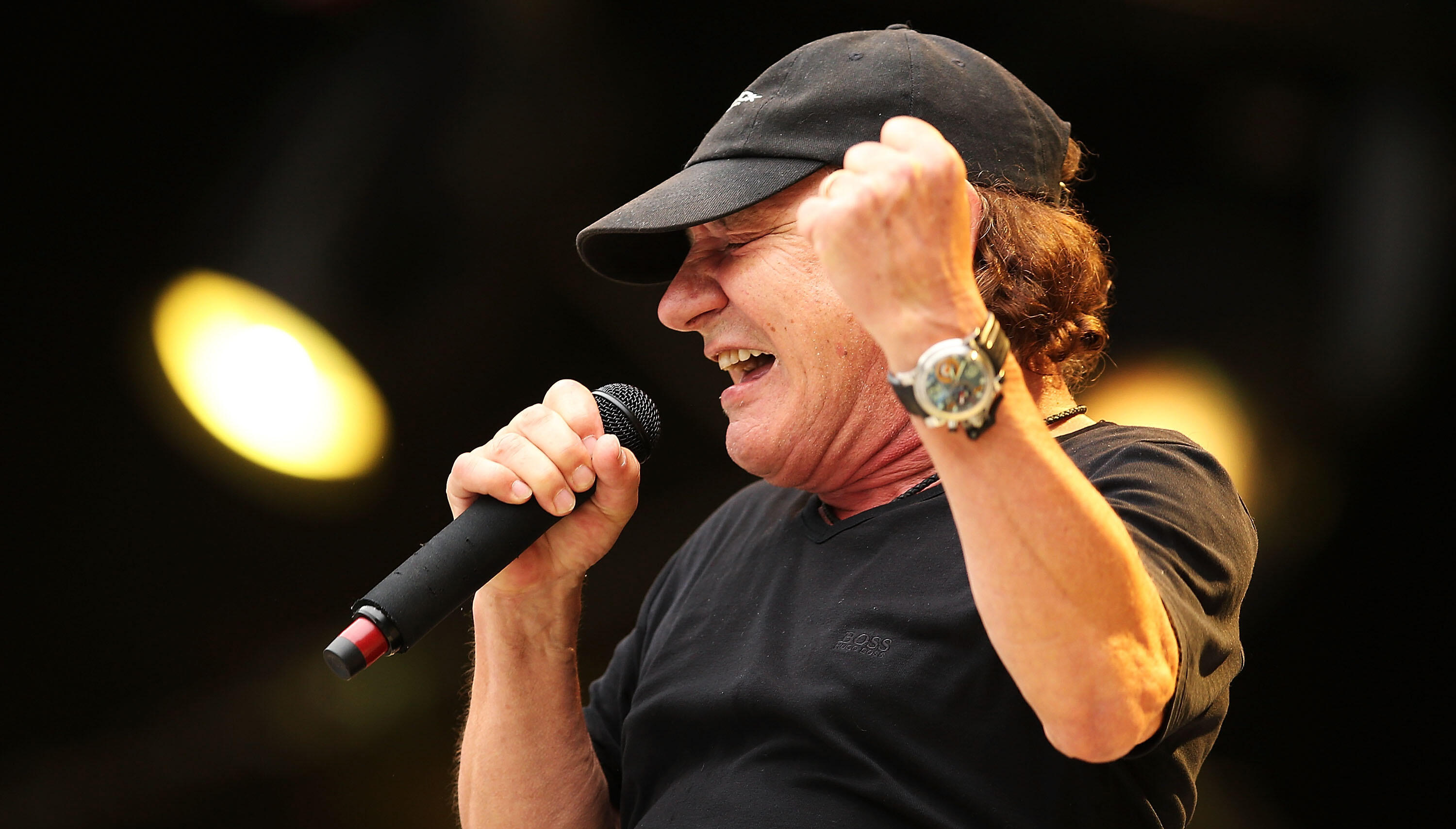 Brian johnson ac dc фото