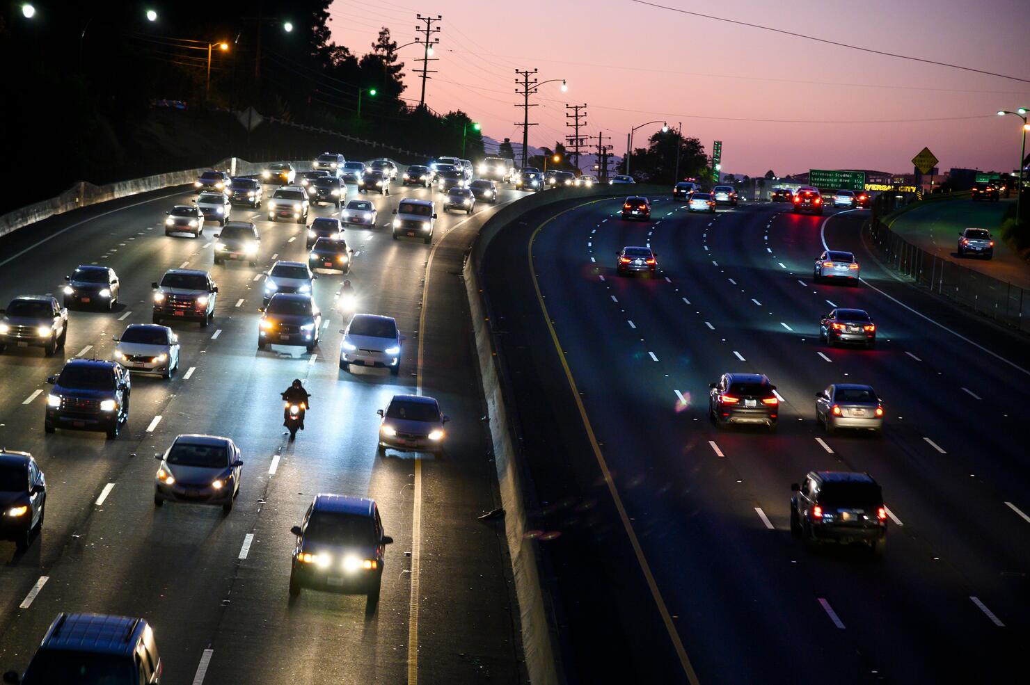 US-TRANSPORTATION-CAR-EMISSIONS-POLLUTION-TRAFFIC