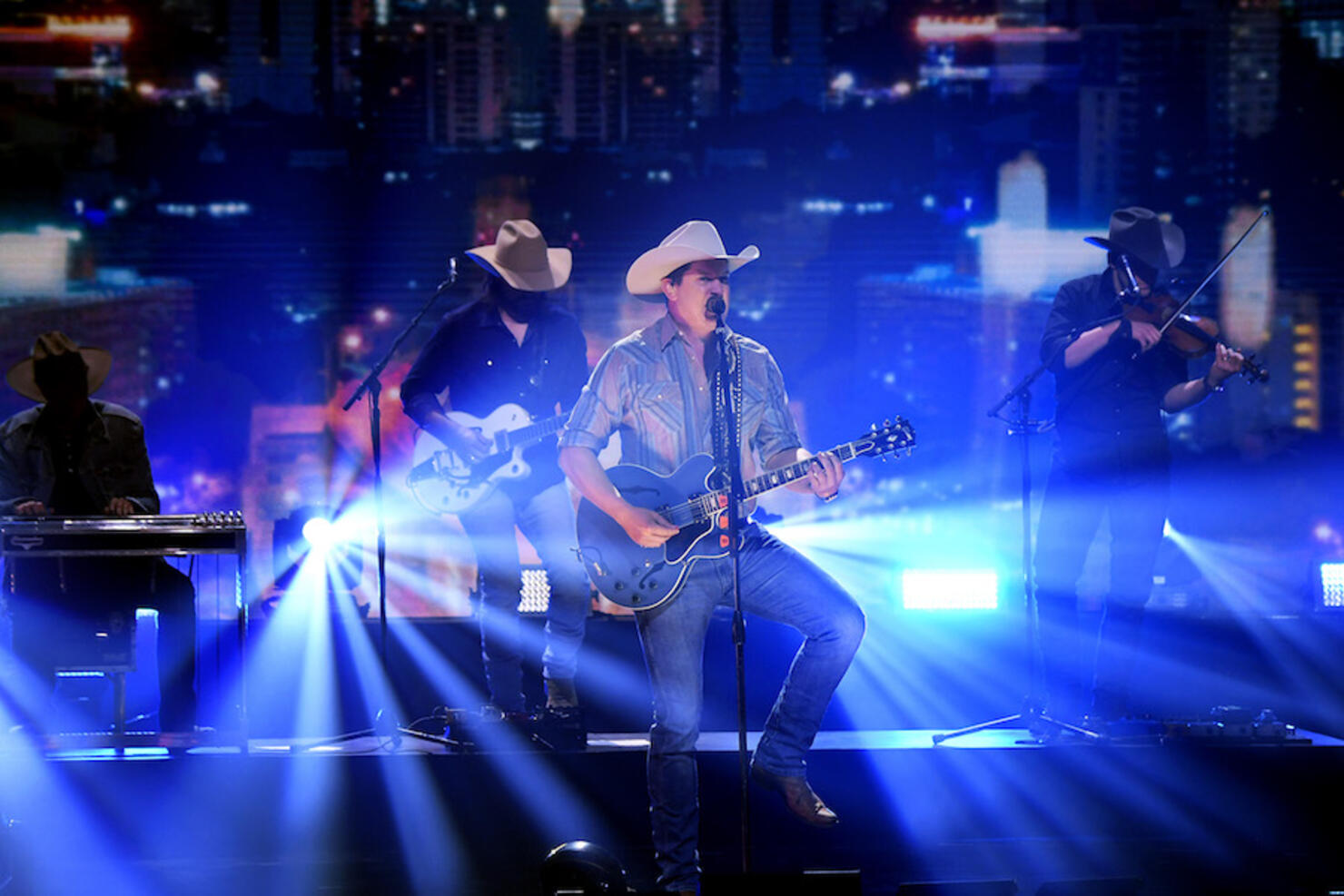 Jon Pardi Closes 'Ain't Always The Cowboy Tour' With Special