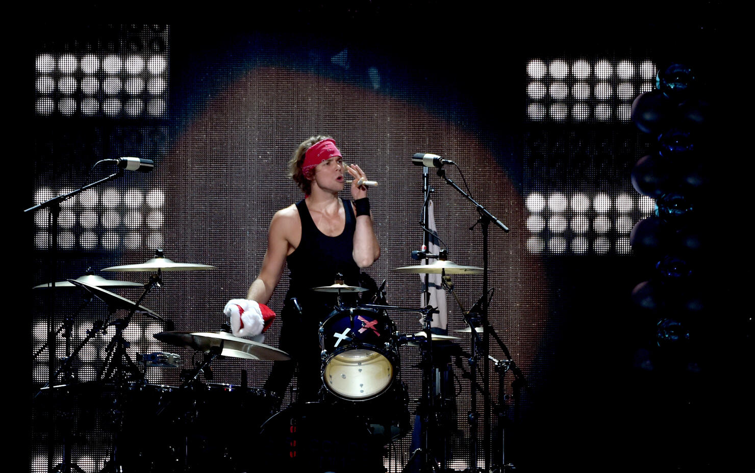 KIIS FM's Jingle Ball 2014  Powered by LINE  - Show