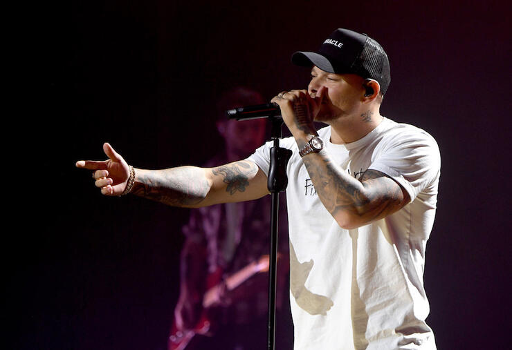 Kane Brown Details New Music Video With Wife, Baby At iHeartCountry ...